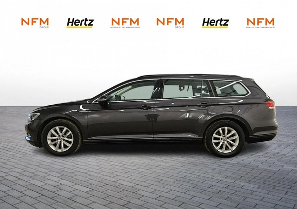 Volkswagen Passat cena 76500 przebieg: 142098, rok produkcji 2019 z Kalety małe 379